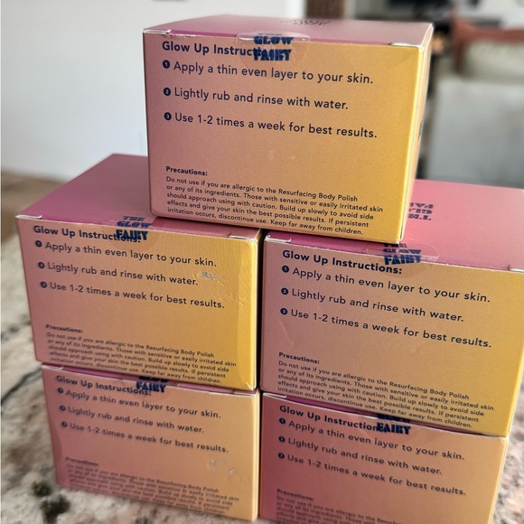 Glow fairy resurfacing body polish - new - Picture 3 of 4